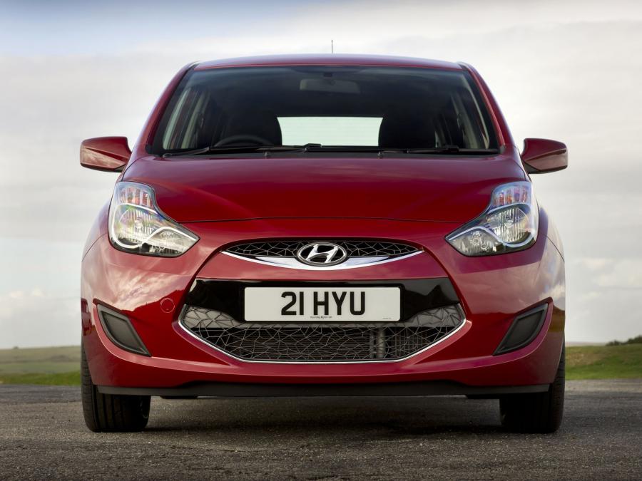  Hyundai ix20 2010 года  (UK) (фото 16 из 31)